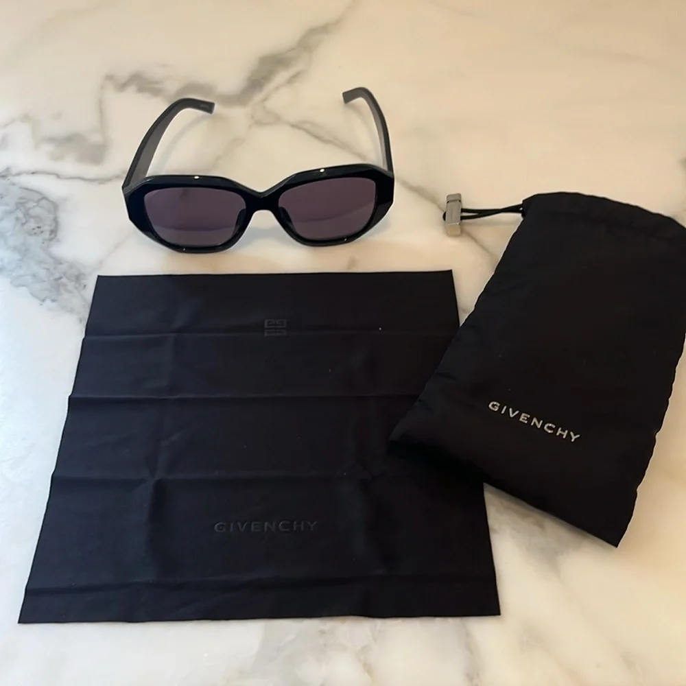Givenchy GVDay 55MM Round Sunglasses